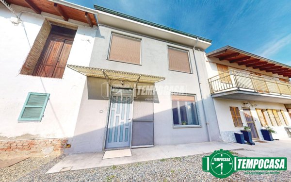 casa indipendente in vendita ad Alessandria in zona Cantalupo