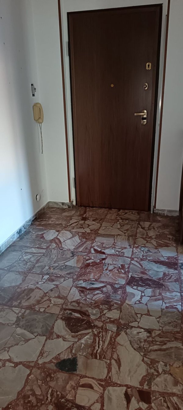 appartamento in vendita ad Alessandria in zona Galimberti