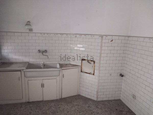 appartamento in vendita ad Alessandria in zona zona Pista