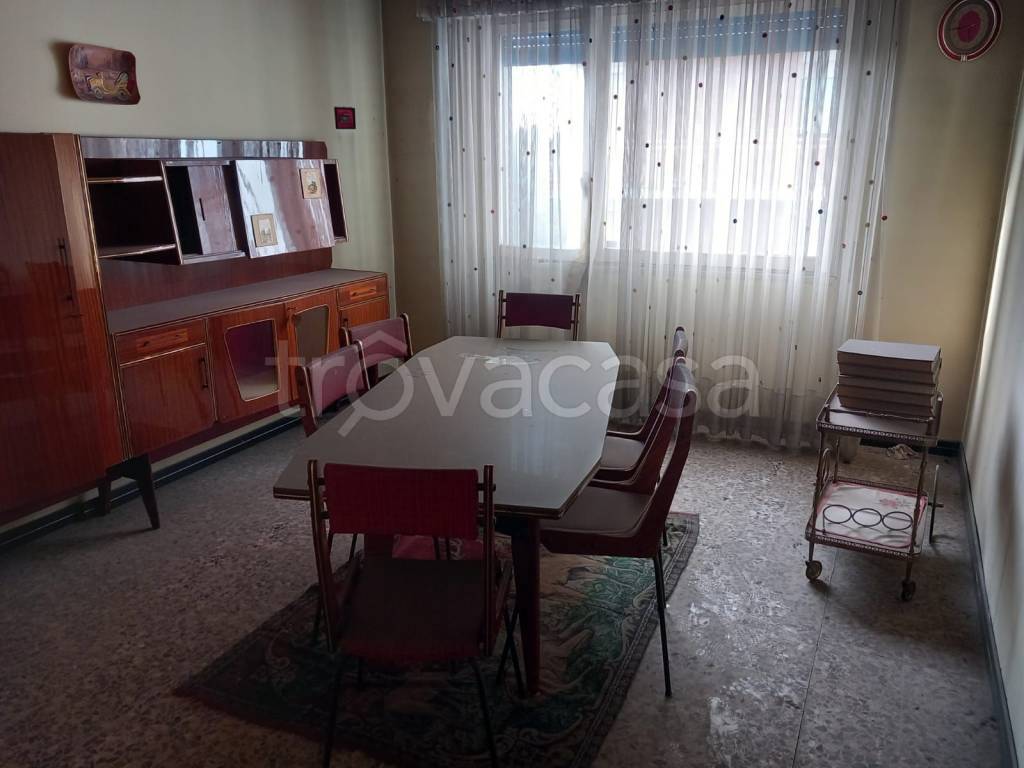 appartamento in vendita ad Alessandria in zona zona Pista