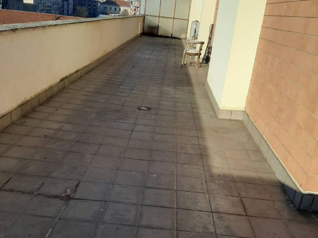 appartamento in vendita ad Alessandria in zona zona Pista