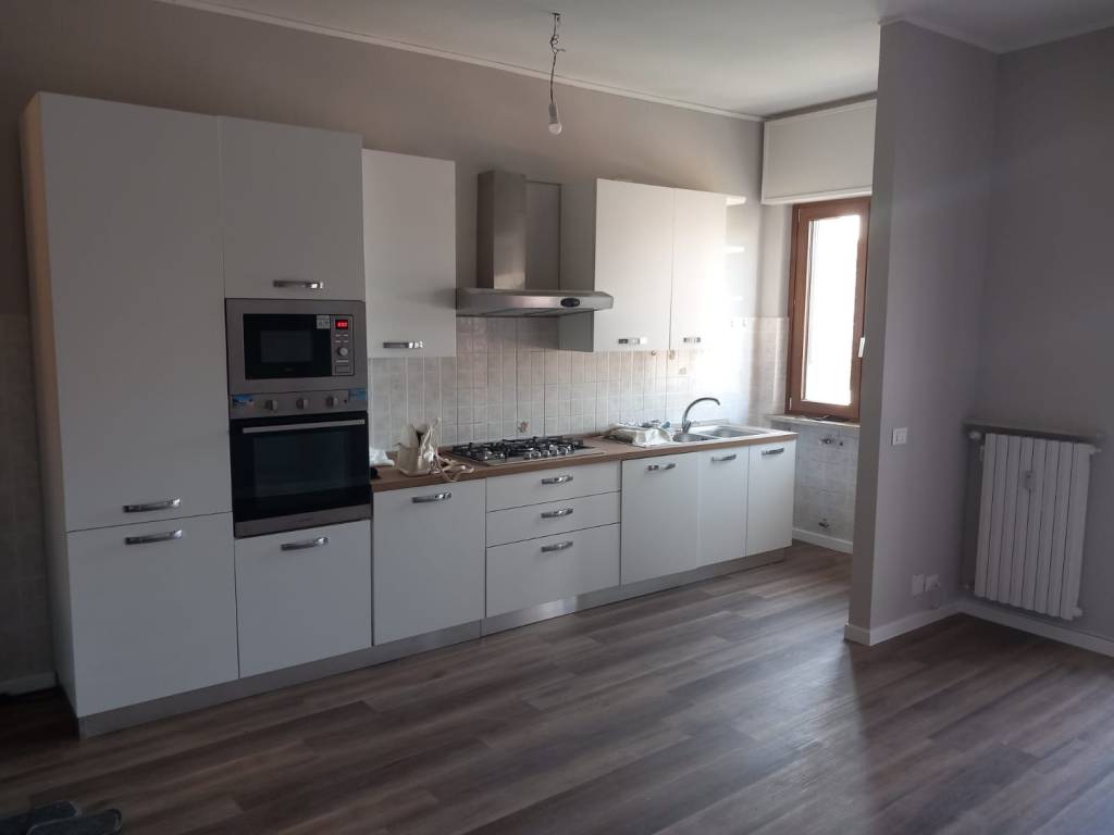 appartamento in vendita ad Alessandria in zona Galimberti