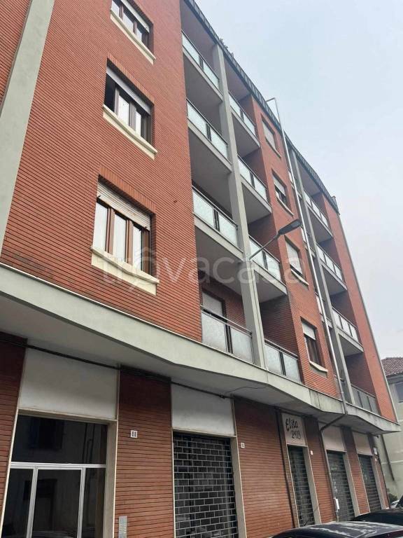 appartamento in vendita ad Alessandria in zona Centro Città