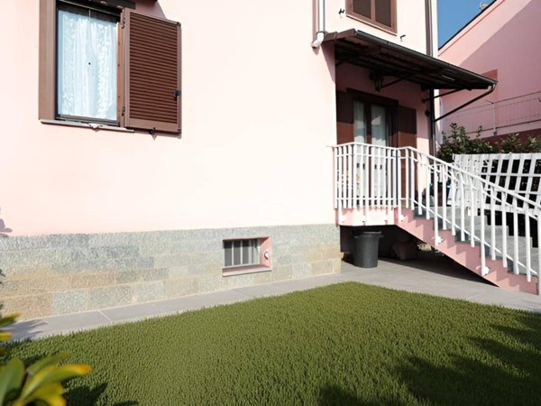 casa indipendente in vendita ad Alessandria in zona Il Cristo