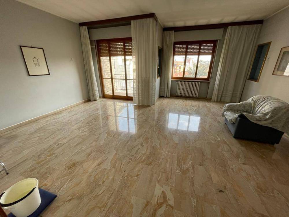 appartamento in vendita ad Alessandria in zona zona Pista