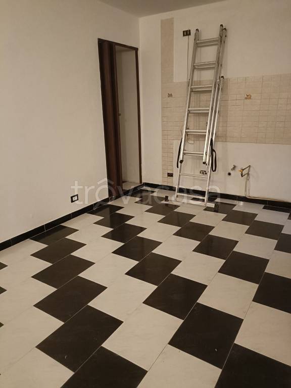 casa indipendente in vendita ad Alessandria in zona Valle San Bartolomeo