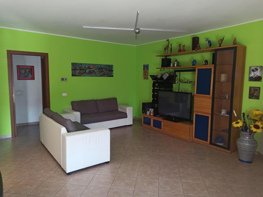 appartamento in vendita ad Alessandria in zona Cabanette