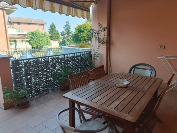 casa indipendente in vendita ad Alessandria in zona Orti