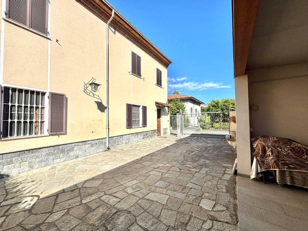 casa indipendente in vendita ad Alessandria in zona Il Cristo