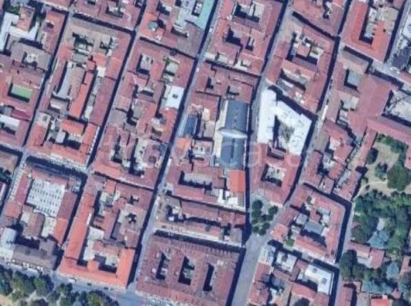 negozio in vendita ad Alessandria