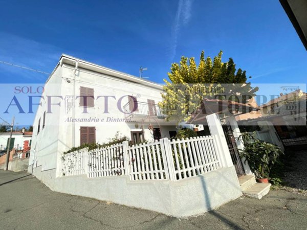 casa indipendente in vendita ad Alessandria in zona Piazza Garibaldi