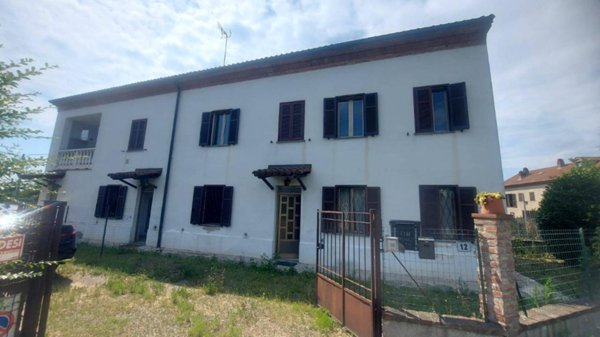 casa indipendente in vendita ad Alessandria in zona Il Cristo