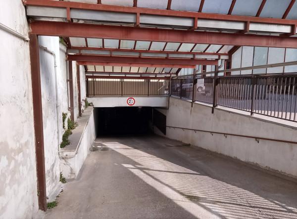 negozio in vendita ad Alessandria in zona Centro Città