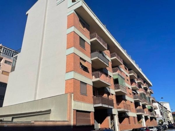 appartamento in vendita ad Alessandria in zona zona Pista