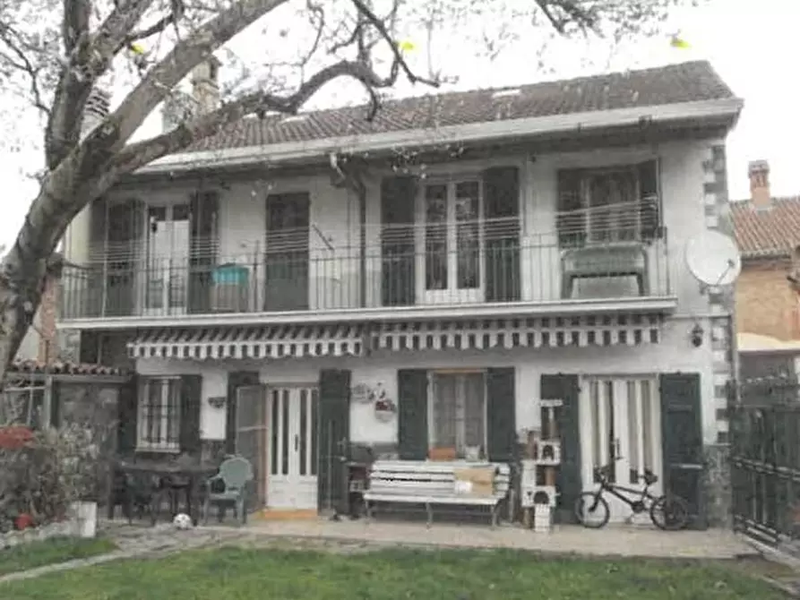 casa indipendente in vendita ad Alessandria in zona Castelceriolo