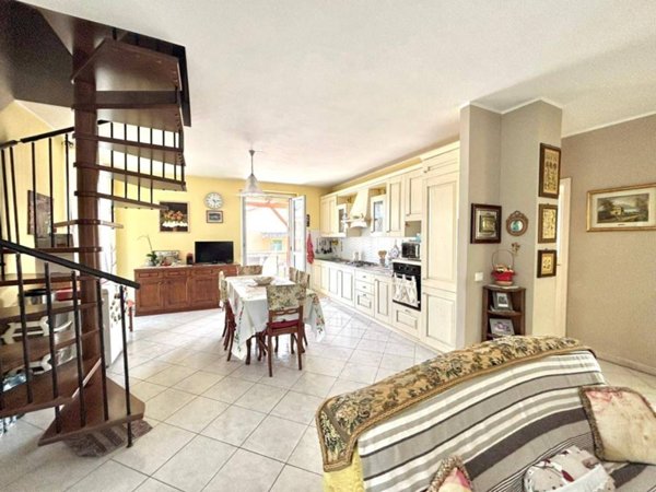 appartamento in vendita ad Alessandria in zona Casalbagliano