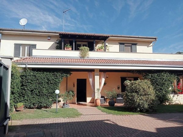 casale in vendita ad Alessandria in zona Mandrogne