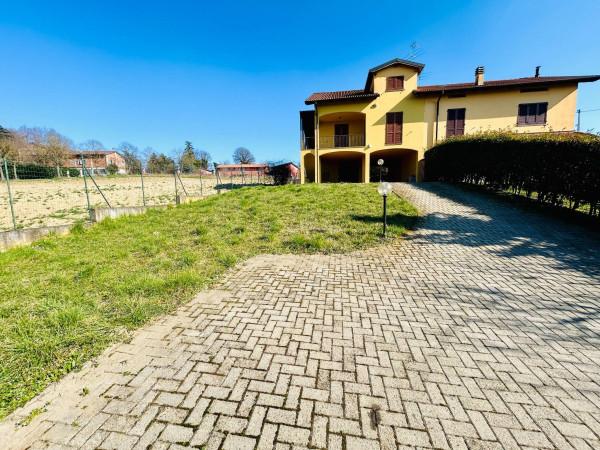 casa indipendente in vendita ad Alessandria in zona Valle San Bartolomeo