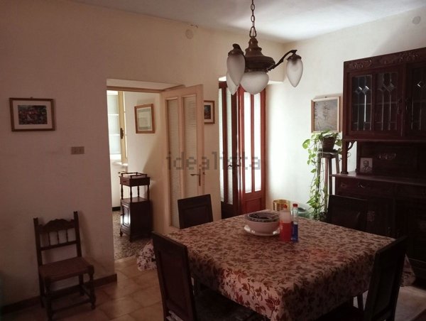 casa indipendente in vendita ad Alessandria in zona Litta Parodi