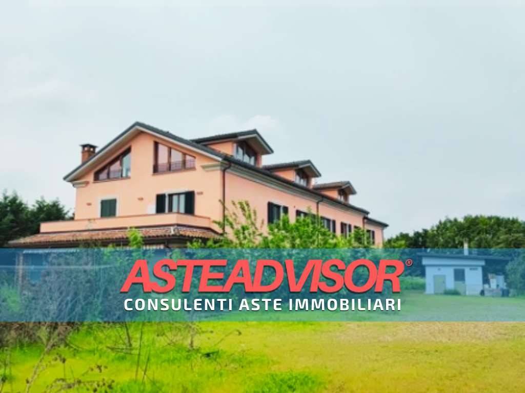 casa indipendente in vendita ad Alessandria in zona San Giuliano Vecchio