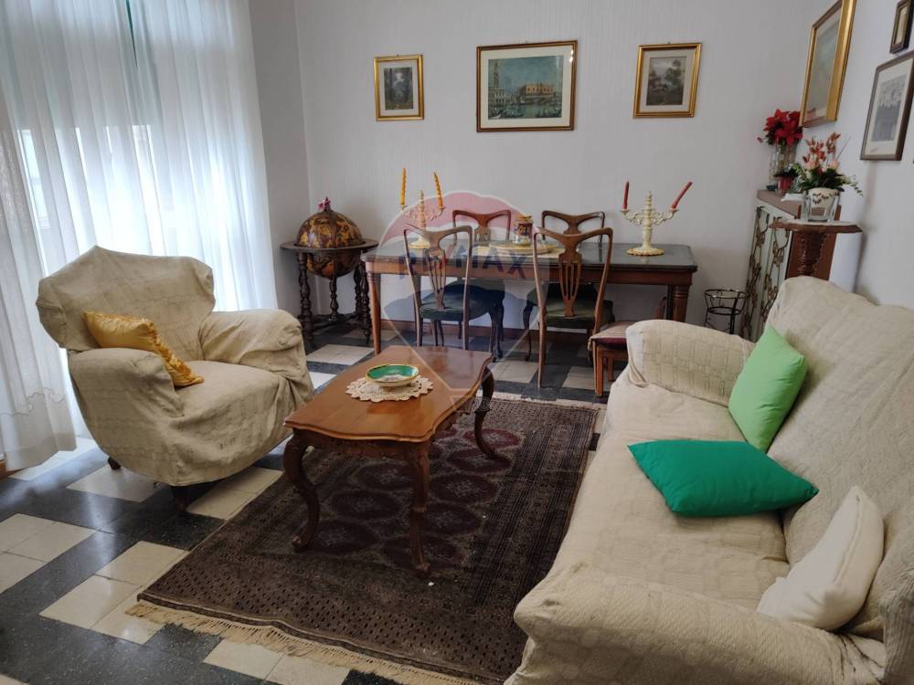 appartamento in vendita ad Alessandria in zona zona Pista