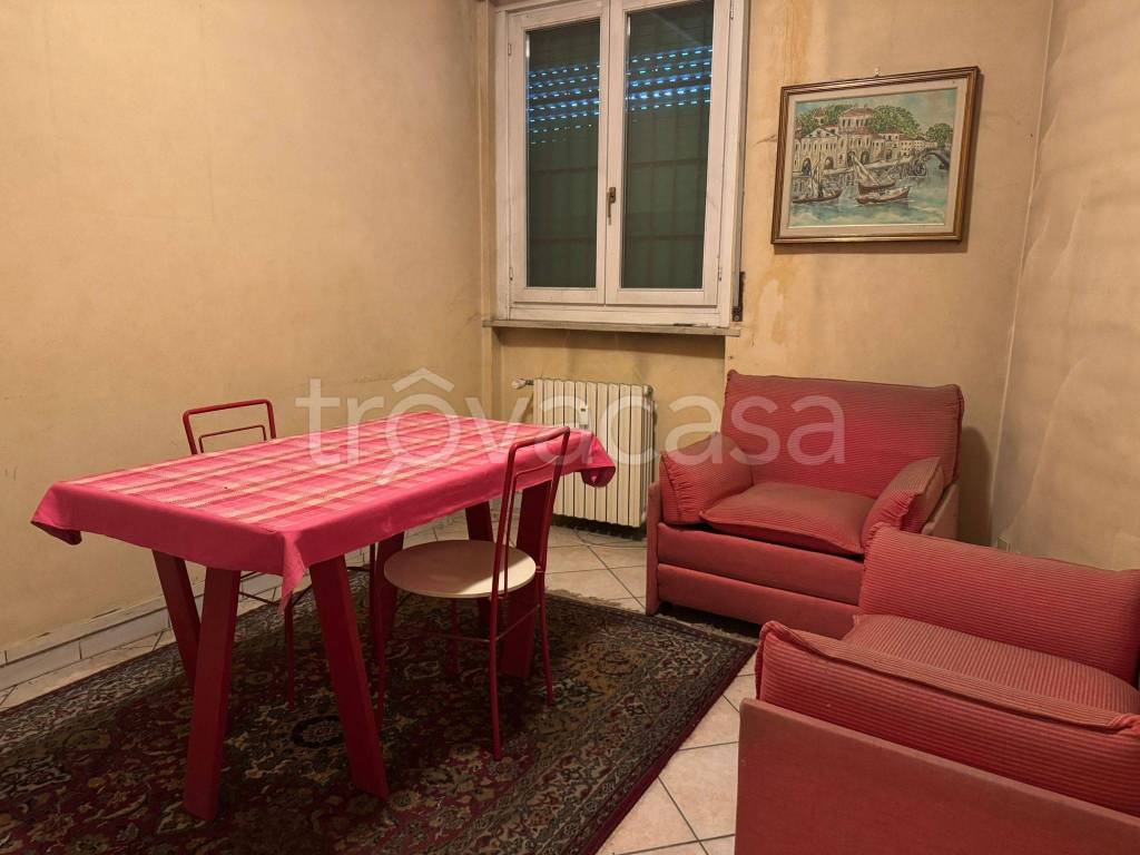 appartamento in vendita ad Alessandria in zona Borgo Rovereto