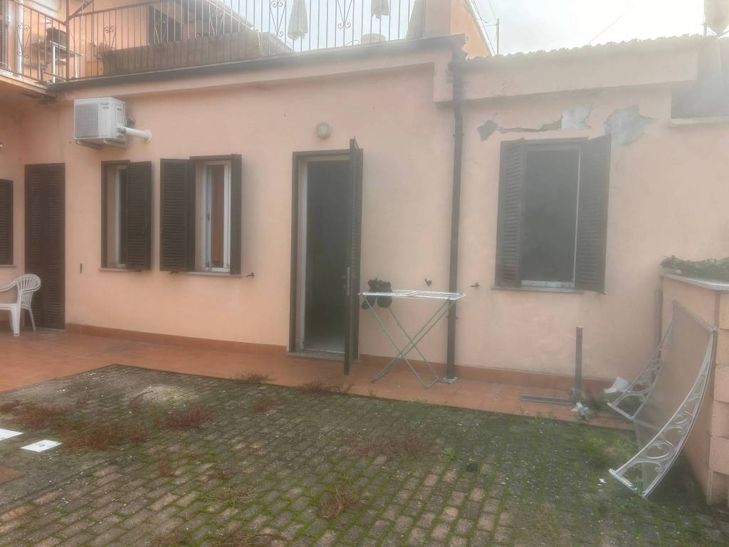 appartamento in vendita ad Alessandria in zona Castelceriolo