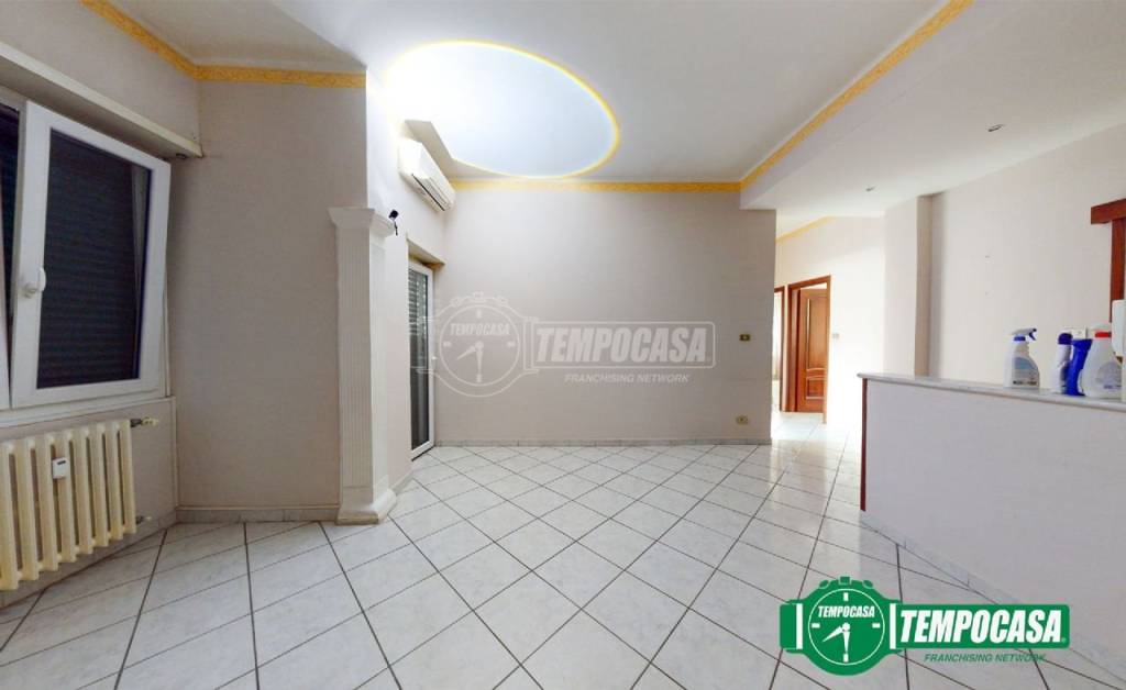 appartamento in vendita ad Alessandria in zona zona Pista