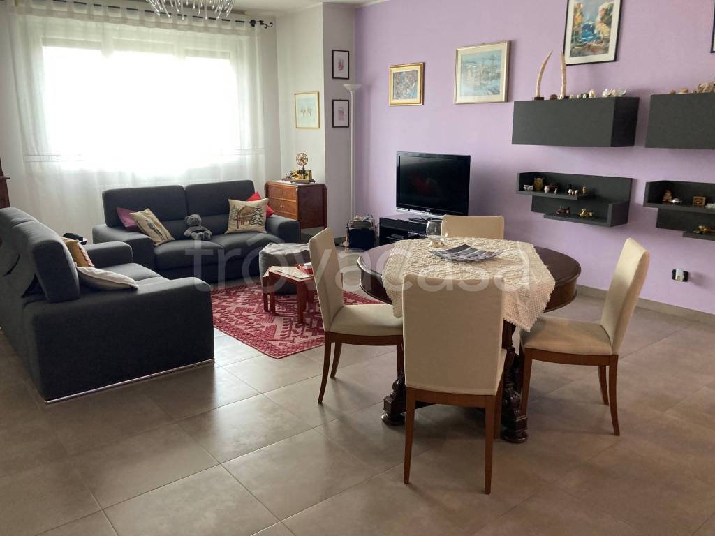 appartamento in vendita ad Alessandria in zona zona Pista