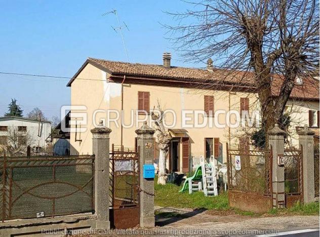 casa indipendente in vendita ad Alessandria in zona San Giuliano Vecchio