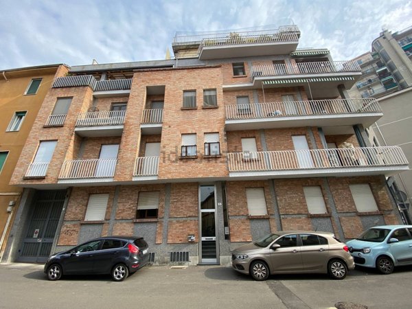 appartamento in vendita ad Alessandria in zona Borgo Rovereto