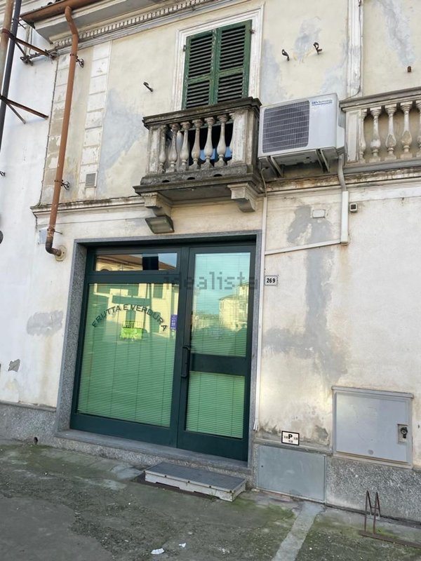 appartamento in vendita ad Alessandria in zona Spinetta Marengo