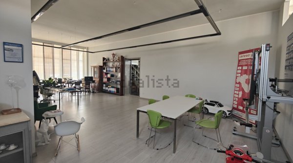 casa semindipendente in vendita ad Alessandria in zona Orti