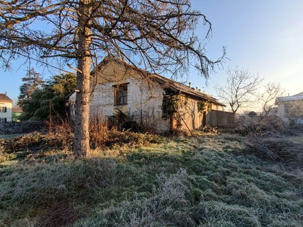casa indipendente in vendita ad Alessandria in zona Villa del Foro