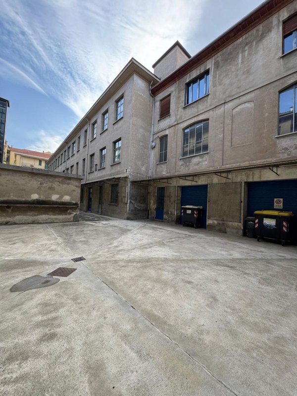 casa indipendente in vendita ad Alessandria in zona Centro Città