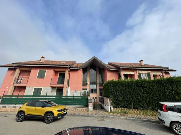 appartamento in vendita ad Alessandria in zona Spinetta Marengo