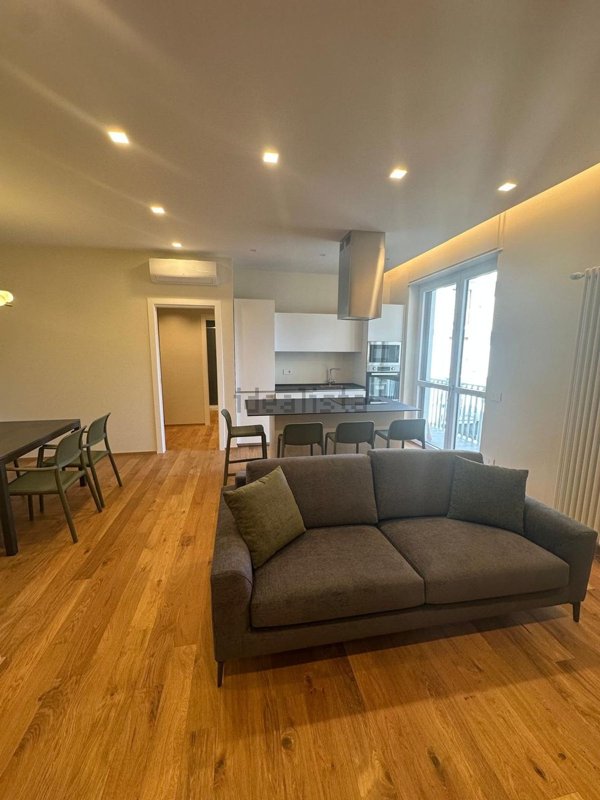 appartamento in vendita ad Alessandria in zona Centro Città