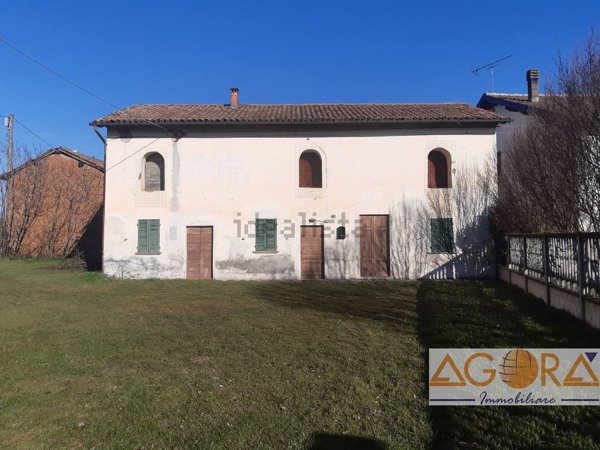 appartamento in vendita ad Alessandria in zona Mandrogne