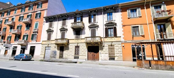 casa indipendente in vendita ad Alessandria in zona Centro Città
