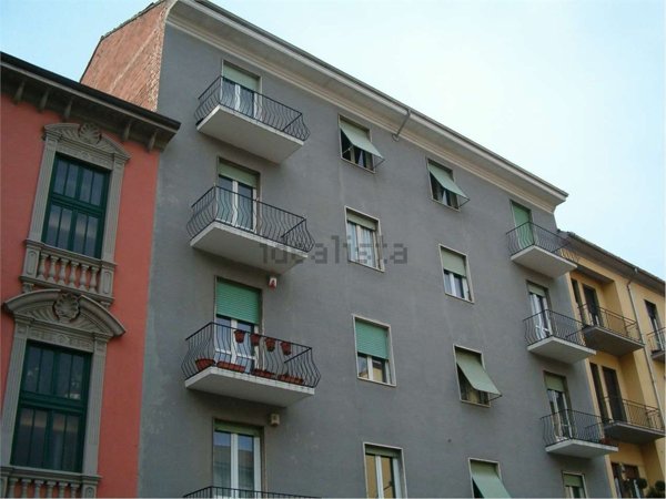 appartamento in vendita ad Alessandria in zona Piazza Matteotti