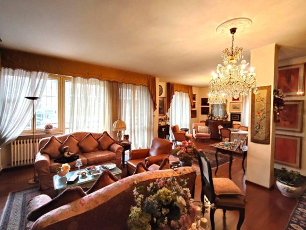 appartamento in vendita ad Alessandria in zona Galimberti