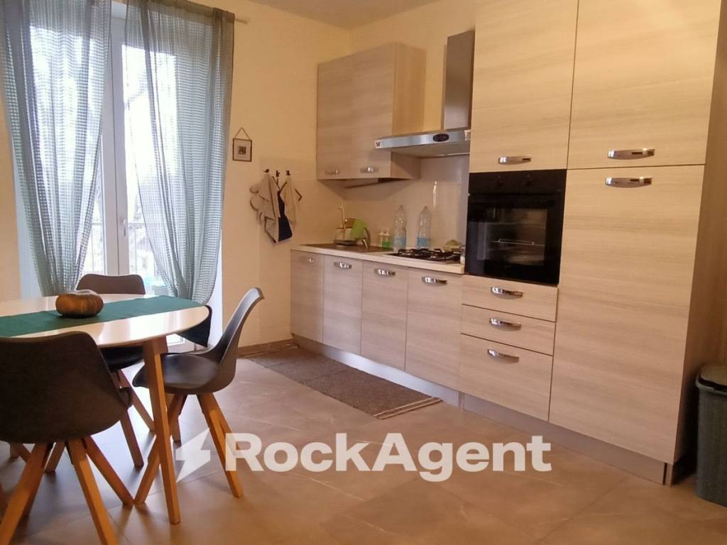 appartamento in vendita ad Alessandria in zona Galimberti