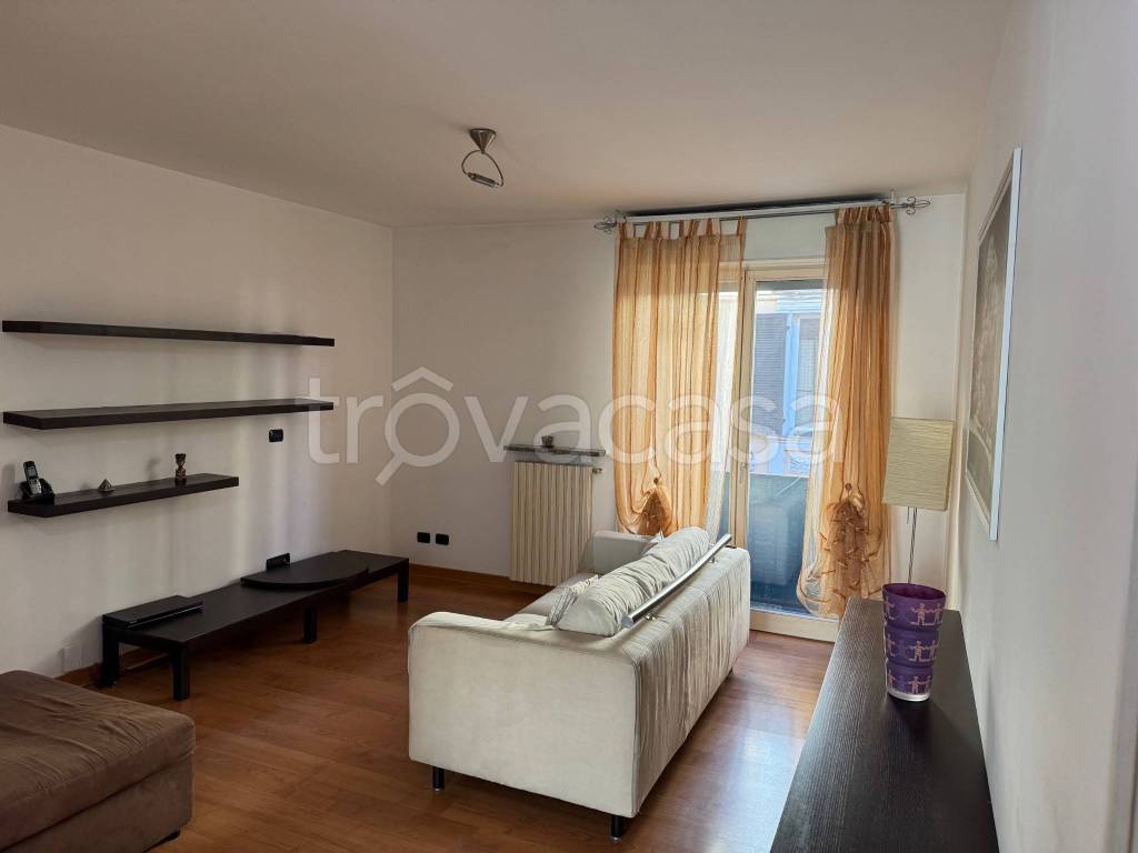 appartamento in vendita ad Alessandria in zona Borgo Rovereto