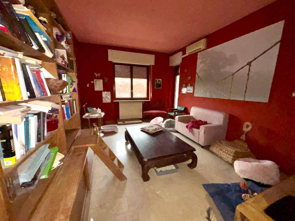 appartamento in vendita ad Alessandria in zona zona Pista