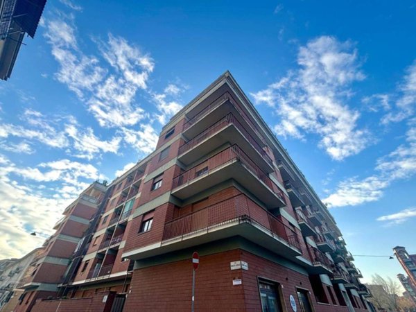 appartamento in vendita ad Alessandria in zona zona Pista