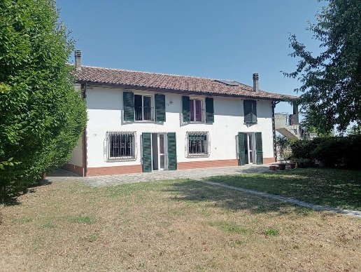 casa indipendente in vendita ad Alessandria in zona San Giuliano Vecchio