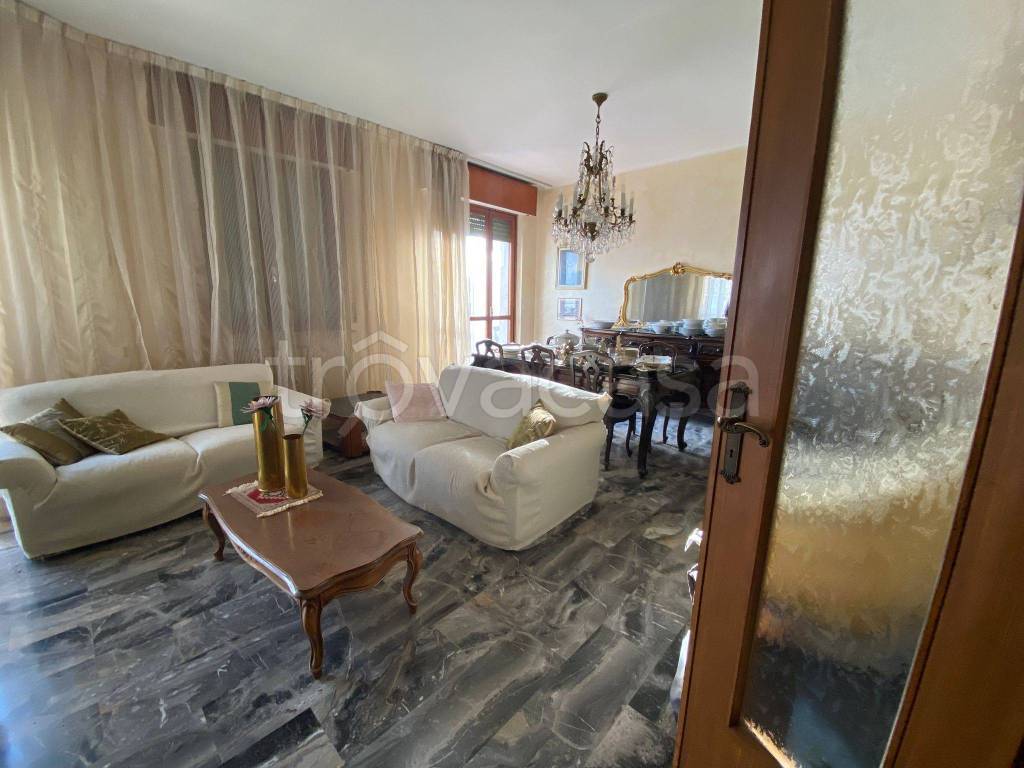 appartamento in vendita ad Alessandria in zona zona Pista