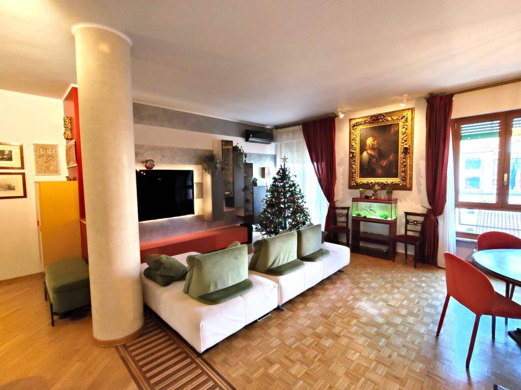 appartamento in vendita ad Alessandria in zona Borgo Rovereto