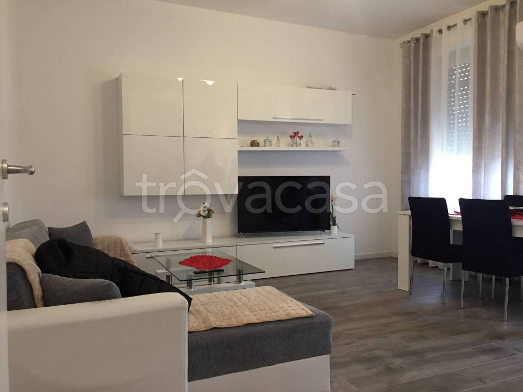 appartamento in vendita ad Alessandria in zona zona Pista