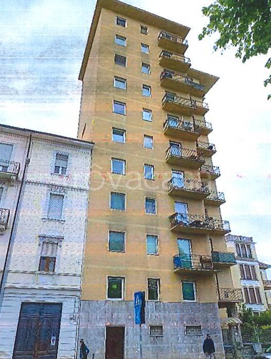 appartamento in vendita ad Alessandria in zona Orti